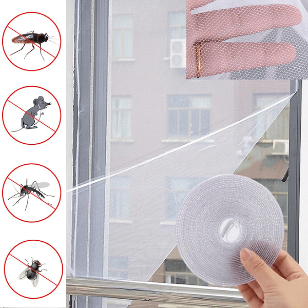 Tấm lưới chống muỗi dạng dán được lắp đặt tại nhà khách hàng